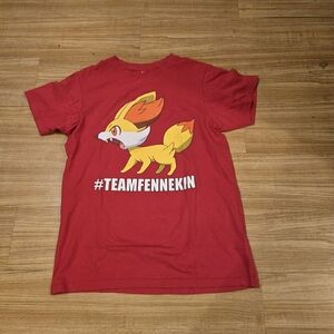 Red Pokémon #TeamFennekin T-Shirt 2014 Size M